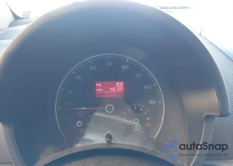 2006 Volkswagen New Beetle 2.5 z USA, uszkodzony, nr VIN 3VWRG31YX6M320499